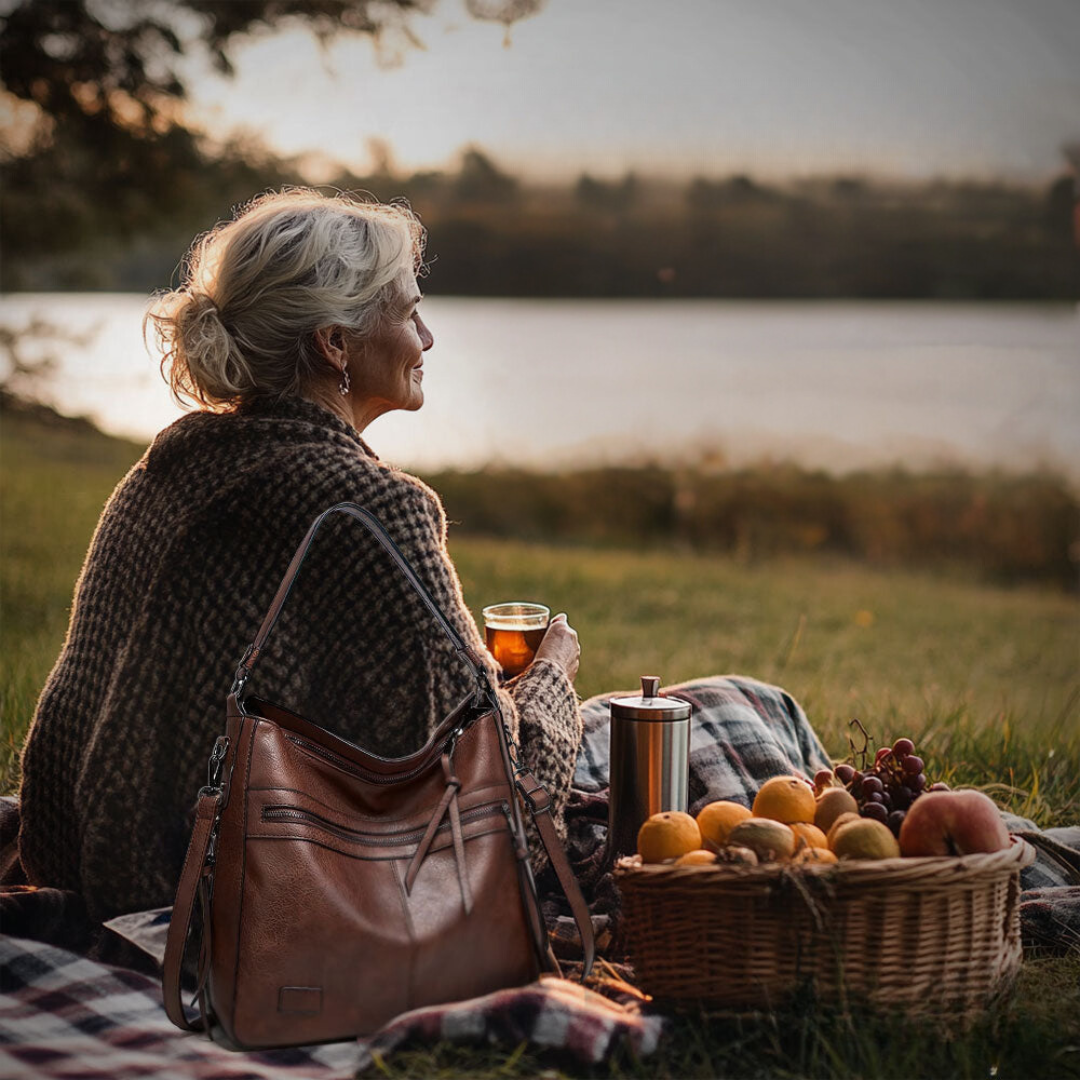 Lilla - Pazar bőrtáska időtlen dizájnnal