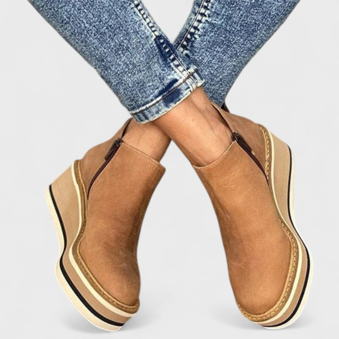 Solvina - Elegáns vízálló csizma